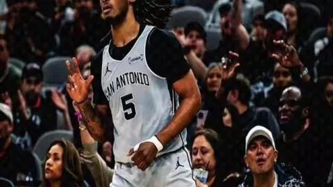 玉昆申花争霸不容小觑，全力争胜力争胜利